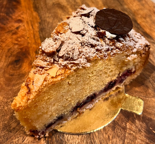 Bosvruchten amandel cake